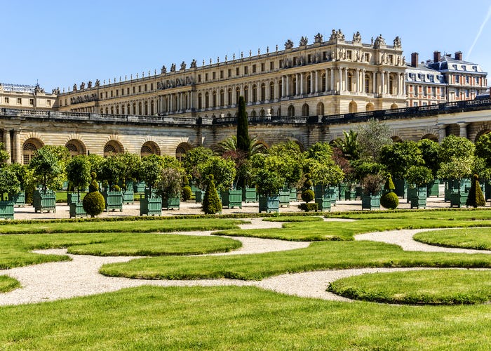 Versailles